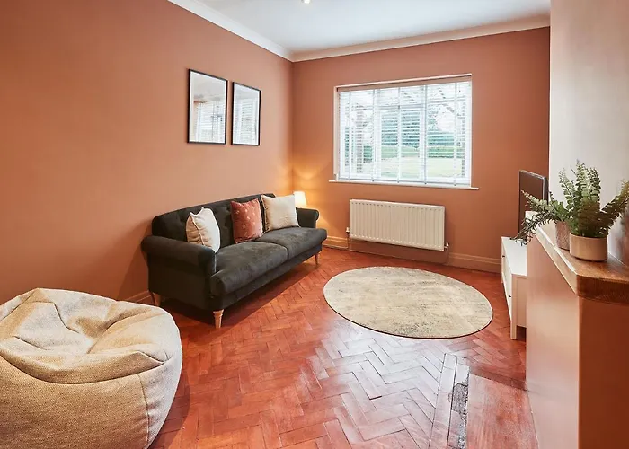 Silton Hall - Grade Ii Hall & Swimming Pool Semesterbostad